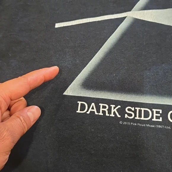 Pink Floyd Dark Side of the Moon Black T-Shirt - Picture 4 of 8